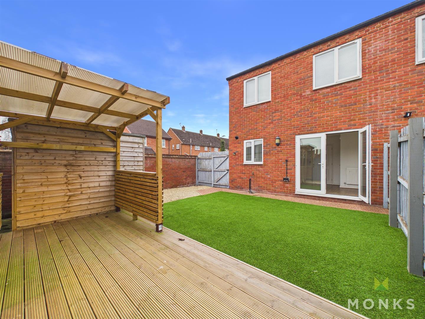 11 Harvey Gardens, Shrewsbury, SY2 5TG For Sale